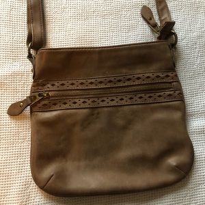 Crossbody purse